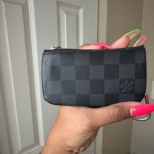 Authentic Damier Graphite Key Cles/Pouch